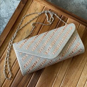 🦋3/$15🦋 Rhinestone Embellished Clutch